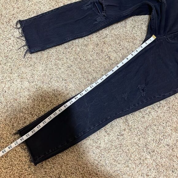 Abercrombie & Fitch Curve Love The Mom High Rise Distressed Jeans Black 24/00R - Picture 13 of 13